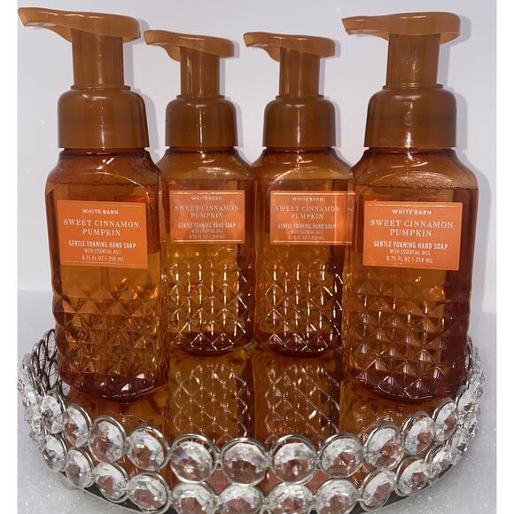 4 BATH & BODY WORKS WHITE BARN SWEET CINNAMON PUMPKIN GENTLE FOAMING HAND SOAP